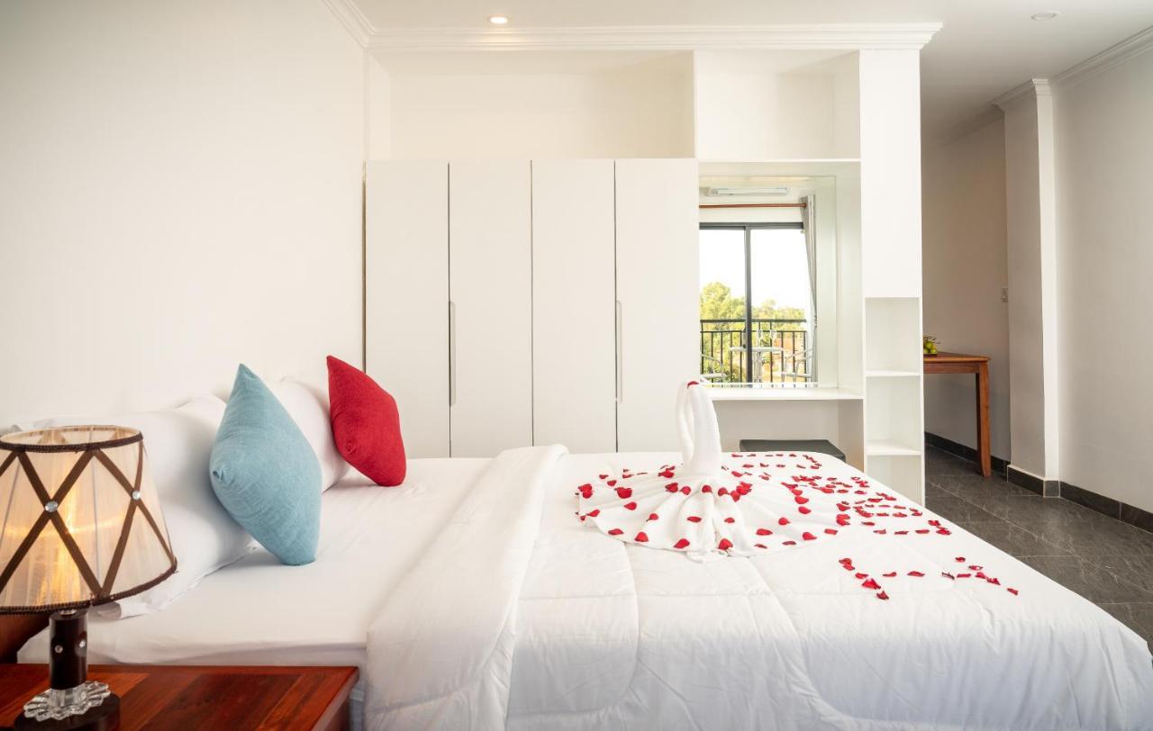 Appartamento di 400 m² con 1 camera Siem Reap Esterno foto