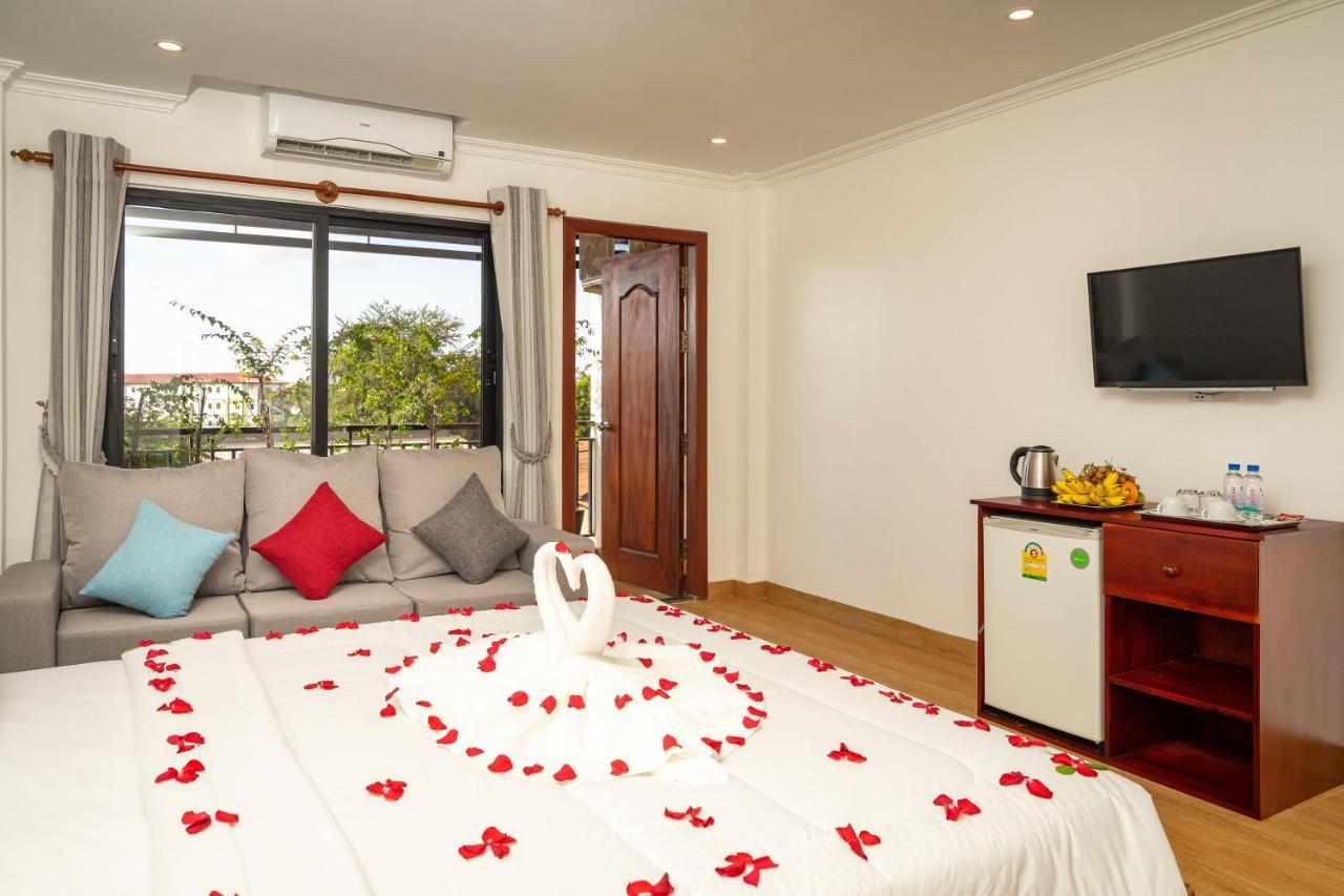 Appartamento di 400 m² con 1 camera Siem Reap Esterno foto