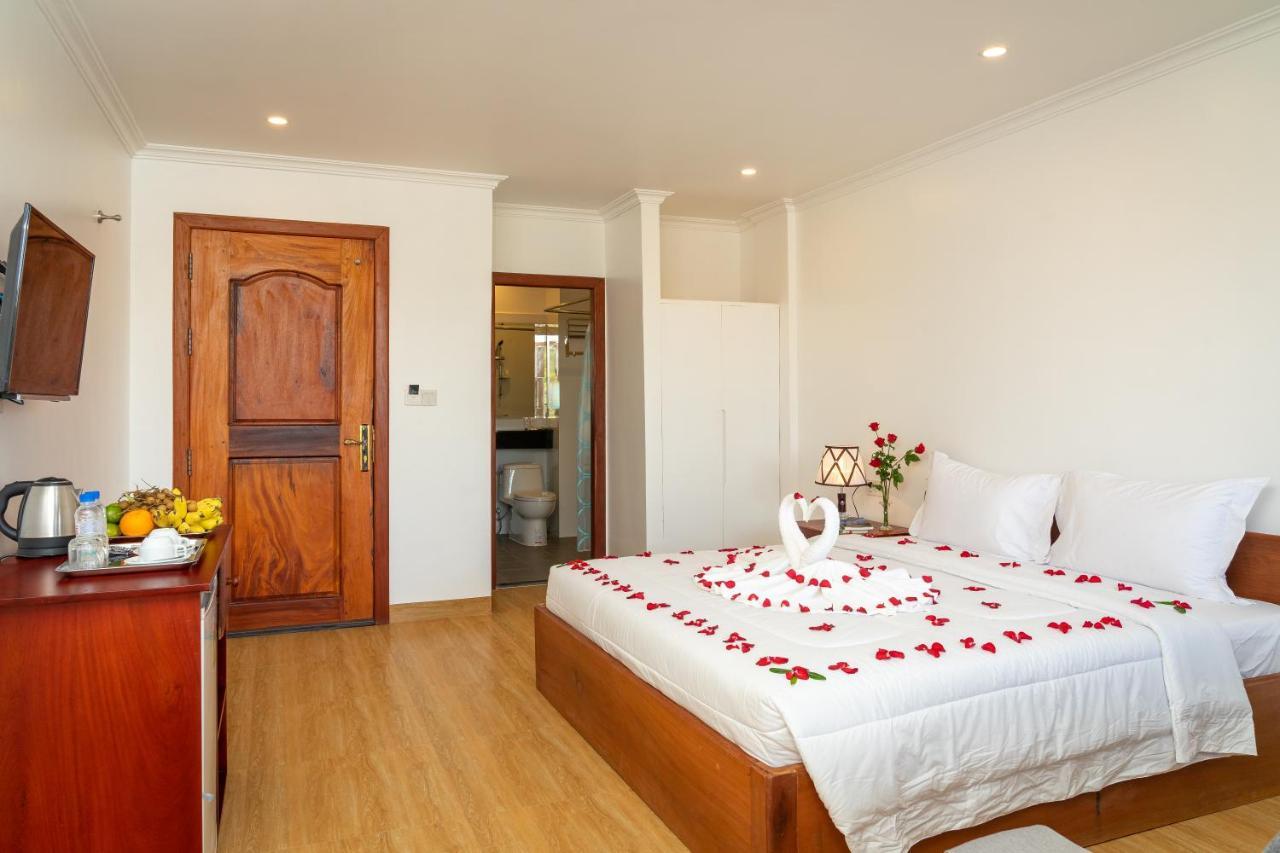 Appartamento di 400 m² con 1 camera Siem Reap Esterno foto